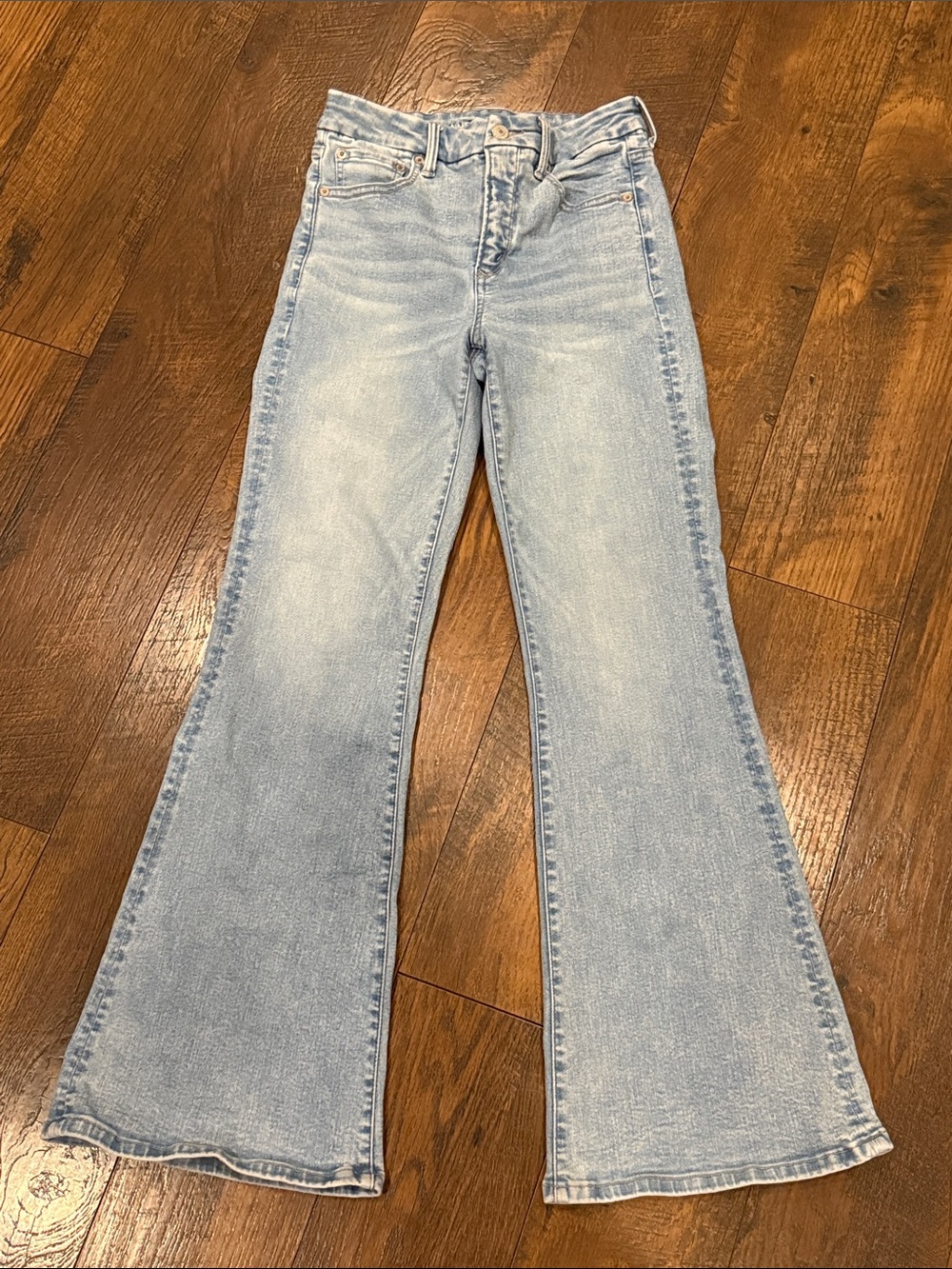 American Eagle Outfitters Light Blue Flared High-Rise Jeans